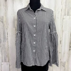 BeachLunchLounge Exaggerated Bell Sleeve Black and White Gingham‎ Top